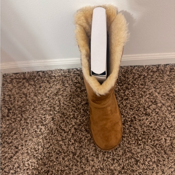 Ugg Bailey Bow Talls - Picture 4 of 7